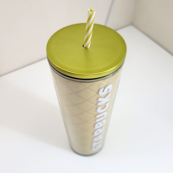 Starbucks Holiday Christmas Gold Metallic Quilted Tumbler 24oz Venti Cup - Picture 4 of 5